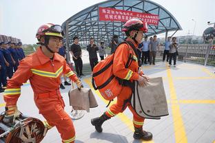 经纪人：若日尼奥可能重回那不勒斯，他也很适合加盟拉齐奥和尤文