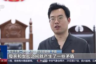 罗德里：足球对加维很残酷，我们得反复说服他不要气馁